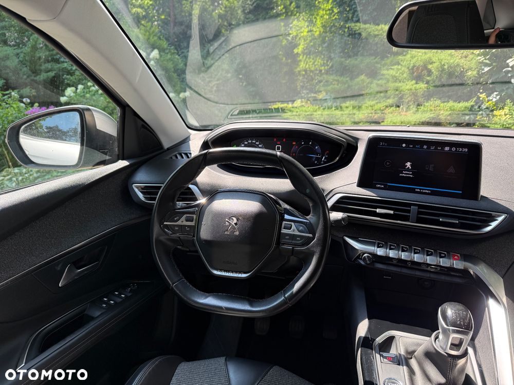 Peugeot 3008 1.5 BlueHDi Allure S&S - 19