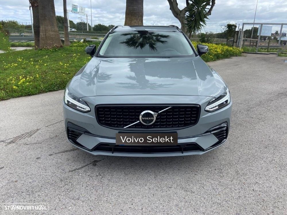 Volvo V90 2.0 T6 PHEV Plus Dark AWD - 4