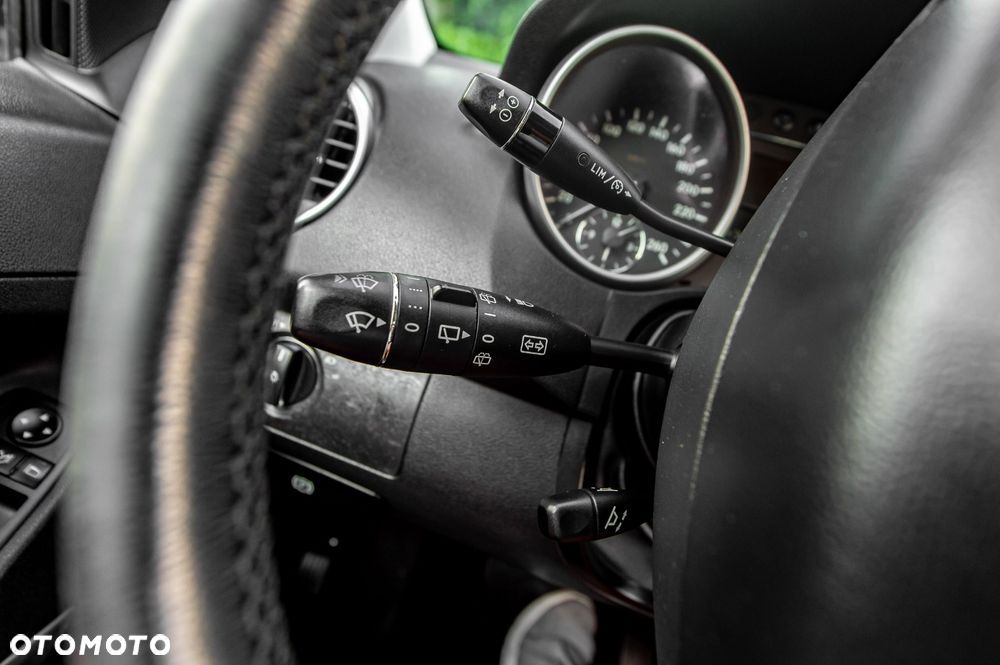 Mercedes-Benz ML 280 CDI 4Matic 7G-TRONIC - 39