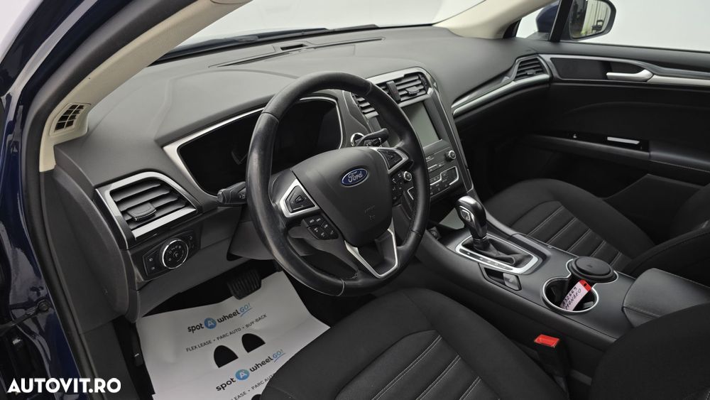 Ford Mondeo 2.0 HEV Trend - 13