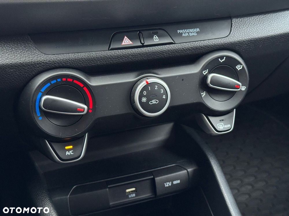 Kia Stonic 1.0 T-GDI M - 29