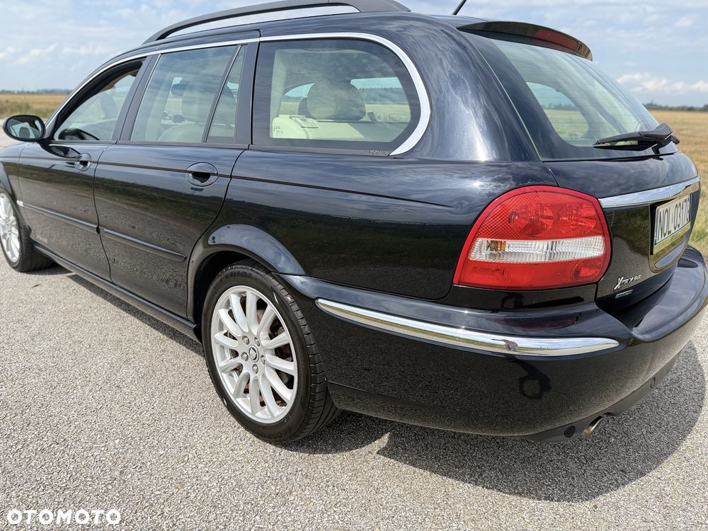 Jaguar X-Type - 4