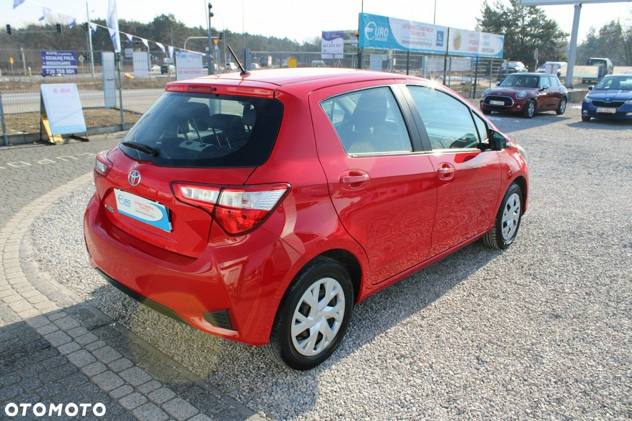 Toyota Yaris - 7