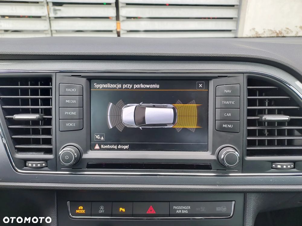 Seat Leon 2.0 TDI DPF Start&Stop DSG FR - 32