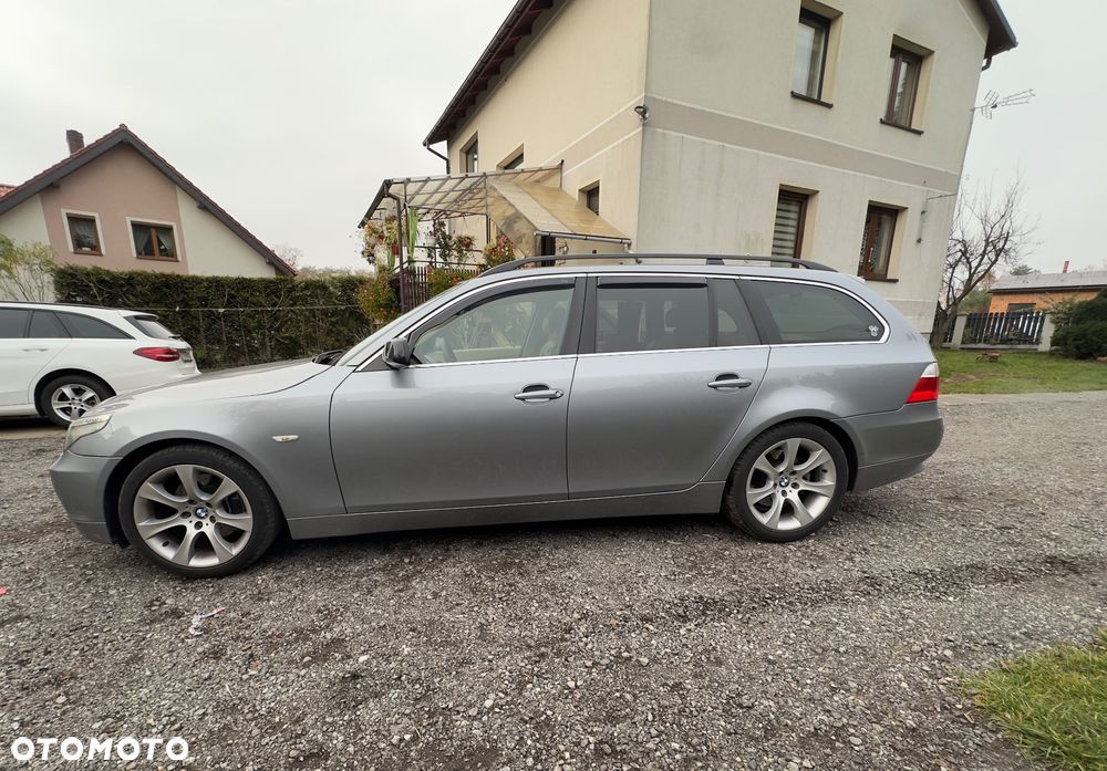 BMW Seria 5 530i Touring - 5