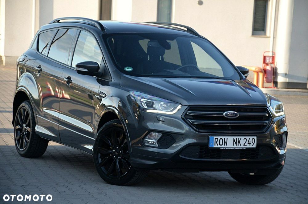 Ford Kuga - 2