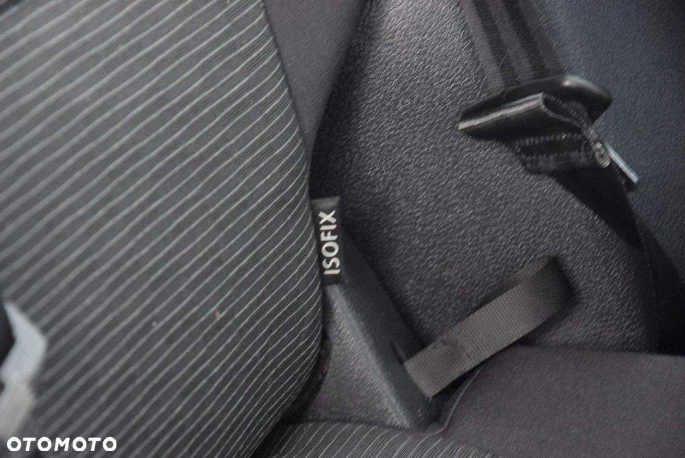 Volkswagen Tiguan 2.0 TDI SCR BlueMotion Technology Trend & Fun - 25