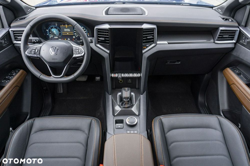 Volkswagen Amarok - 28