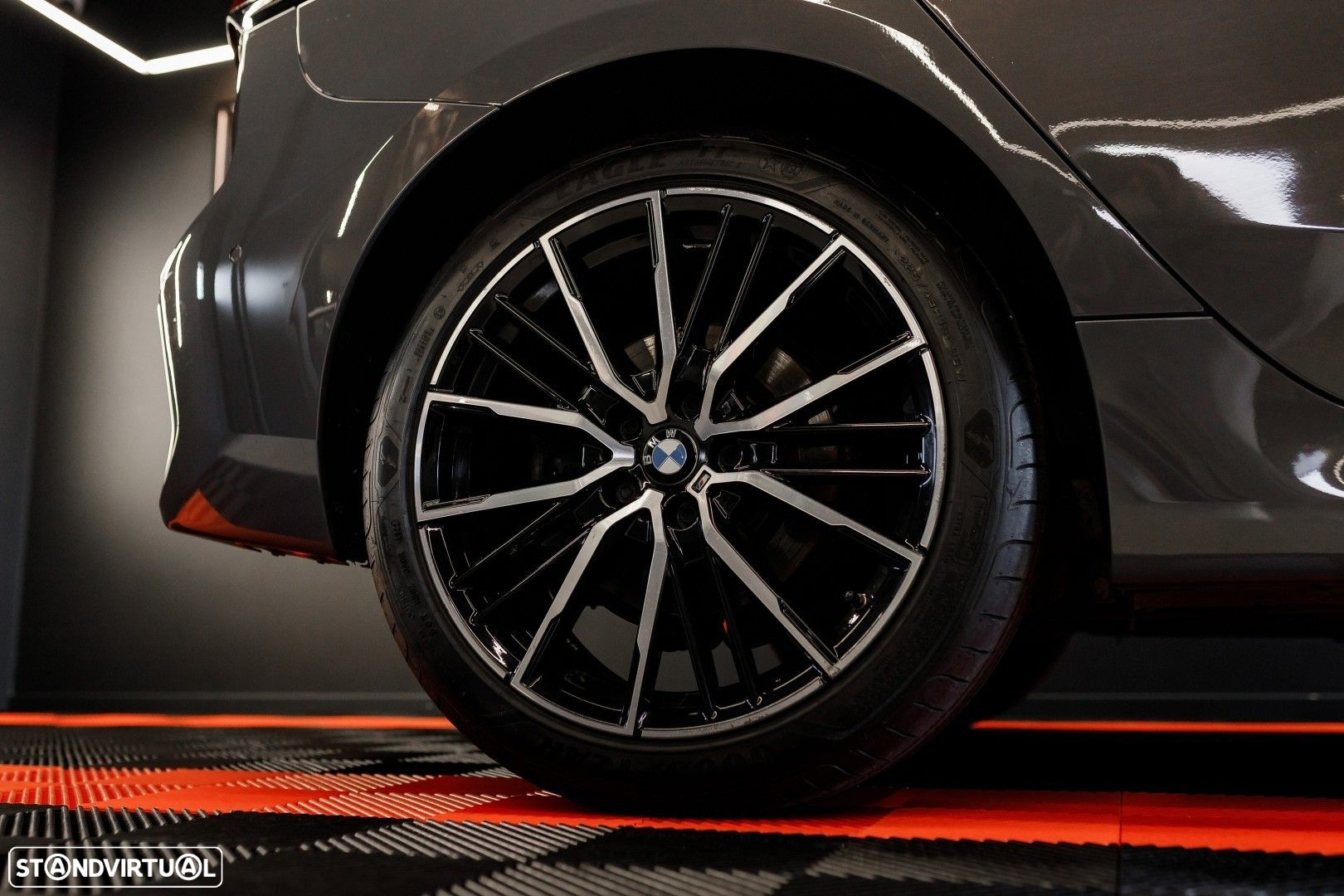 BMW 218 Active Tourer - 11
