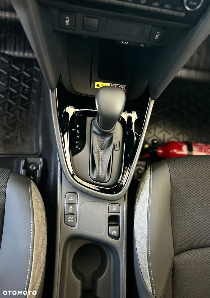 Toyota Yaris Cross Hybrid 1.5 Executive - 14