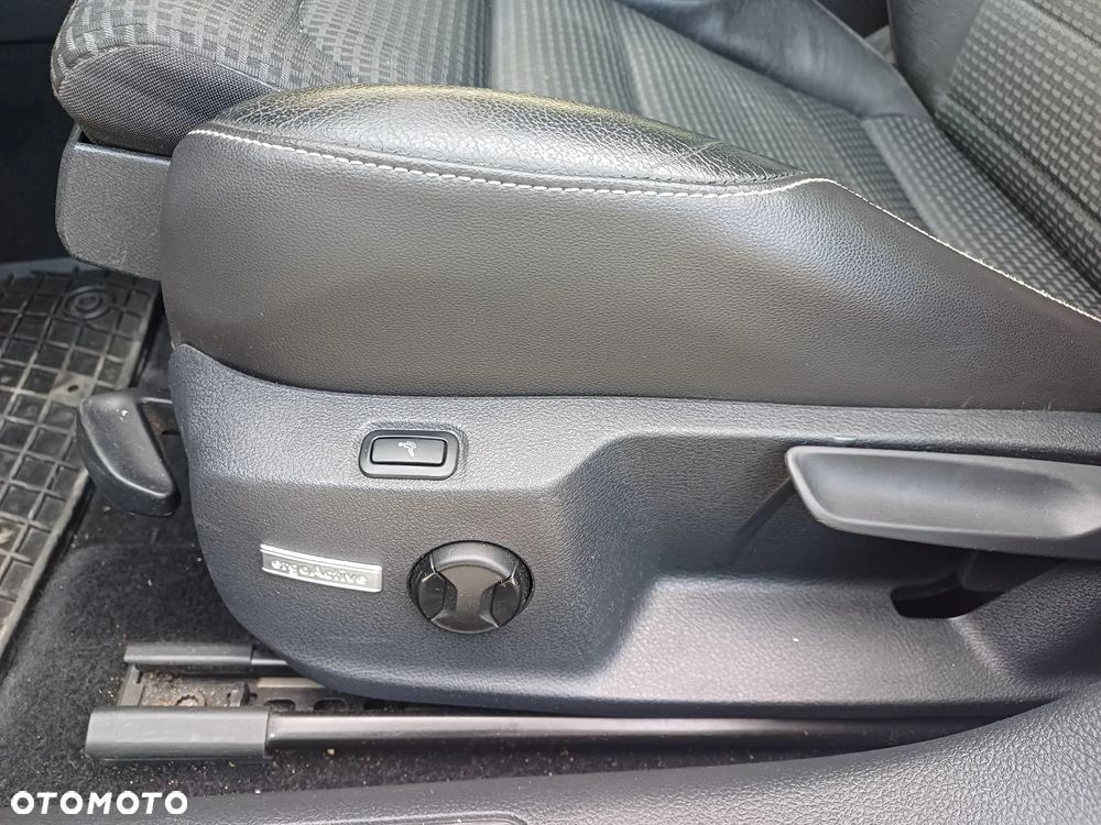 Volkswagen Golf VII 1.4 TSI BMT Highline DSG - 19