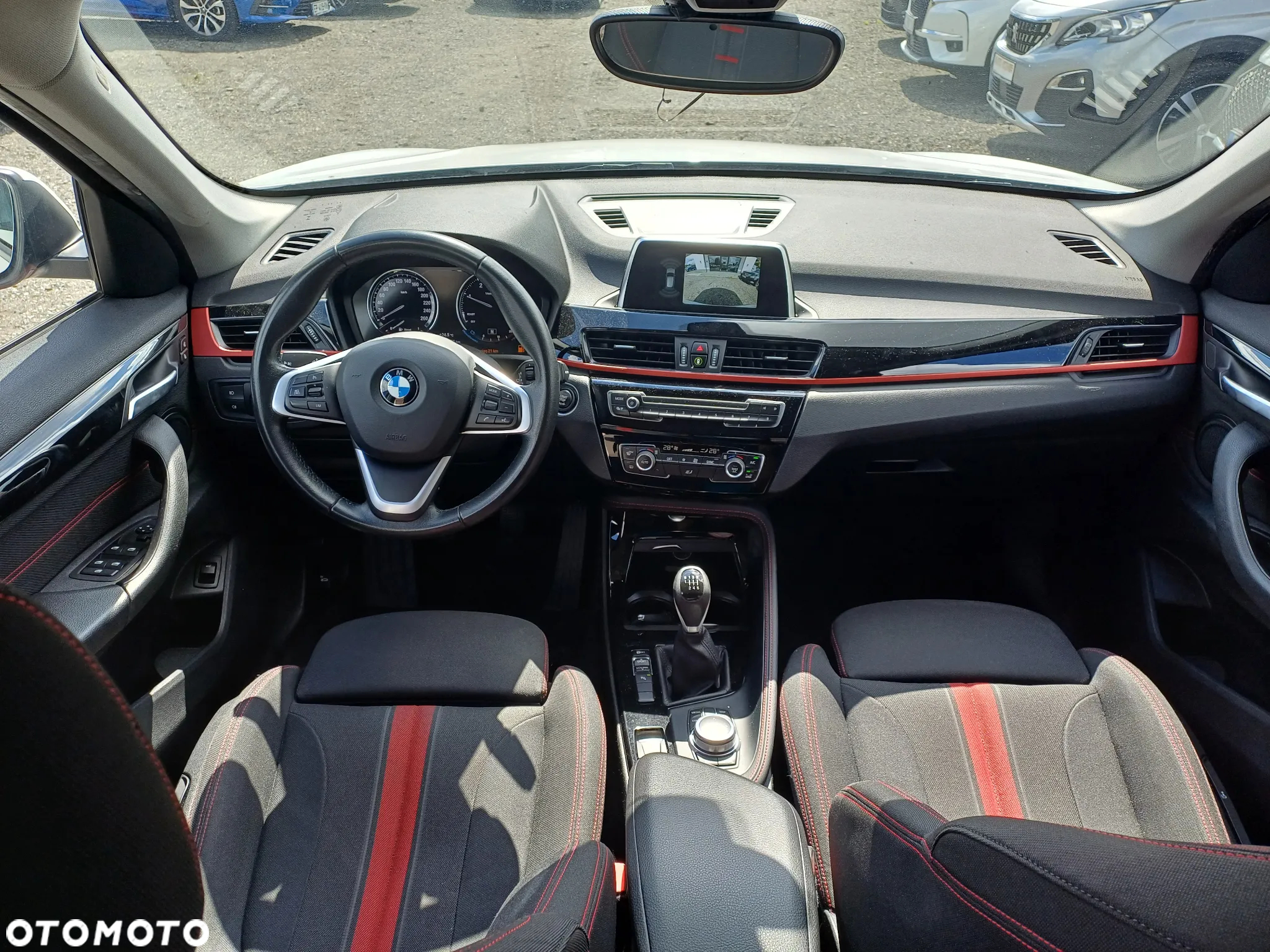 BMW X1 sDrive16d Sport Line - 22