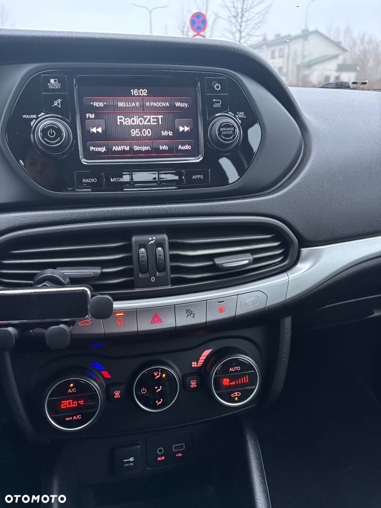 Fiat Tipo 1.4 T-Jet Business Line - 32