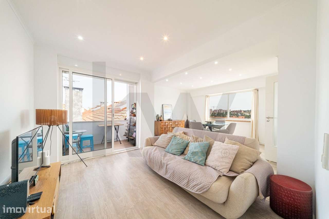 Apartamento Duplex Totalmente Remodelado com Varanda Suíte e Closet - Grande imagem: 5/28