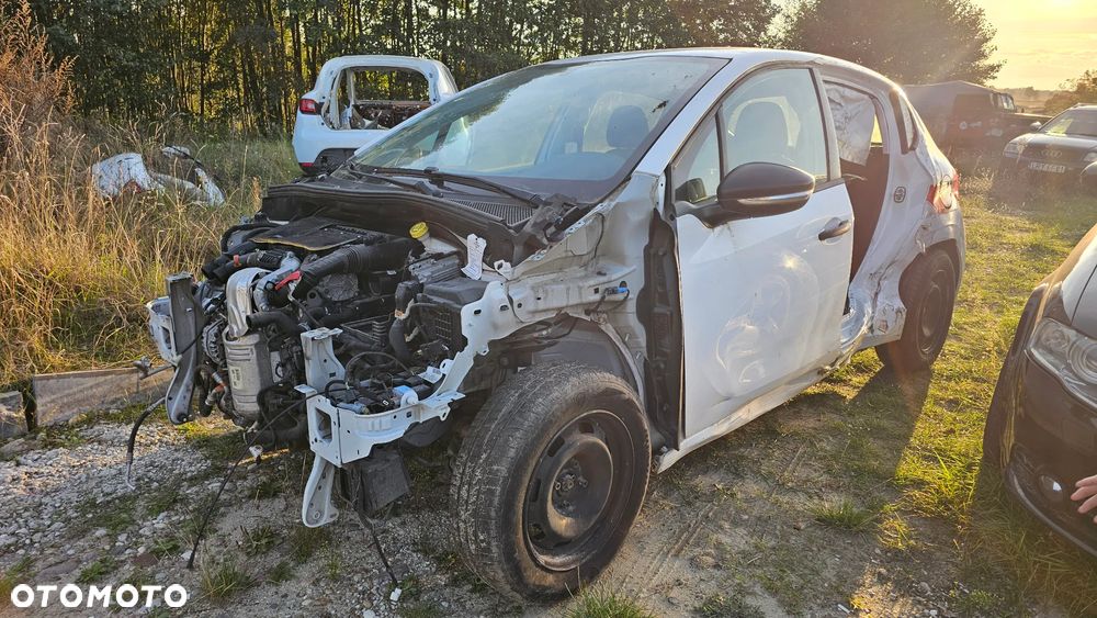 Peugeot 208 1.6 BlueHDi Active - 7