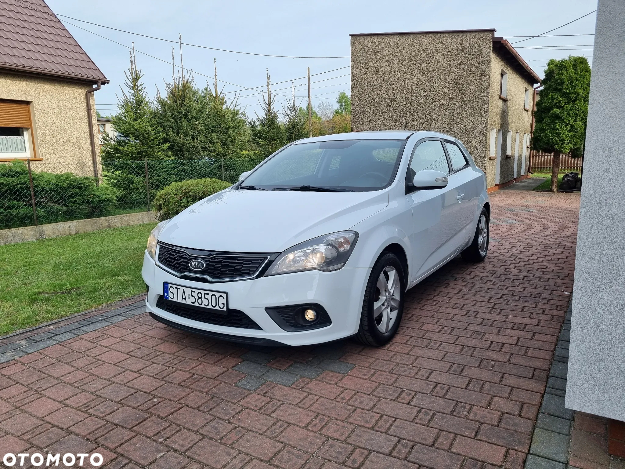 Kia ProCeed Pro_cee'd 1.4 L - 3