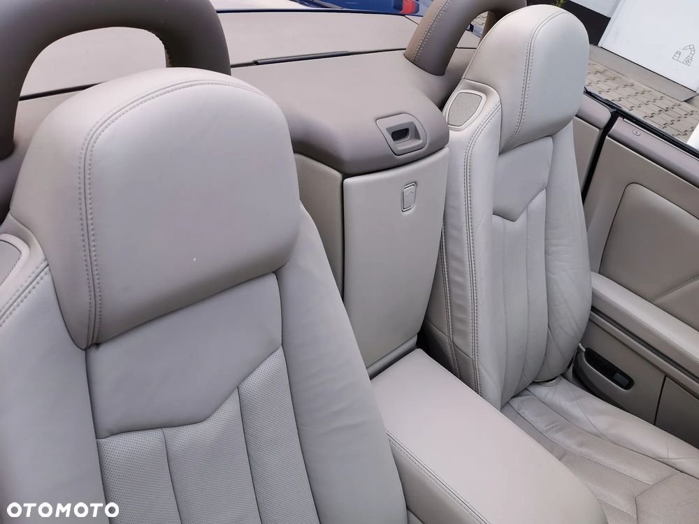 Cadillac XLR 4.6 V8 - 7