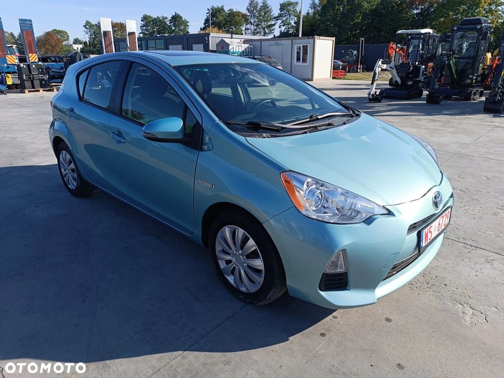 Toyota Prius - 9