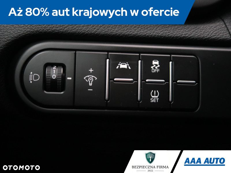 Kia Ceed - 21