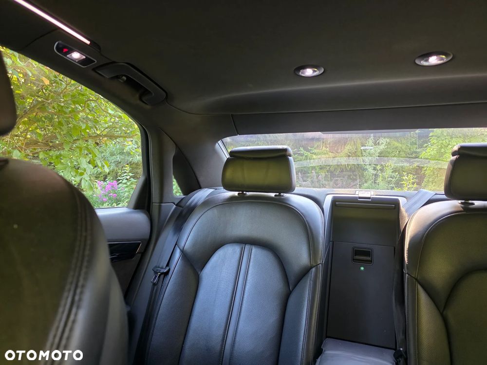 Audi A8 4.2 TDI DPF quattro tiptronic - 31