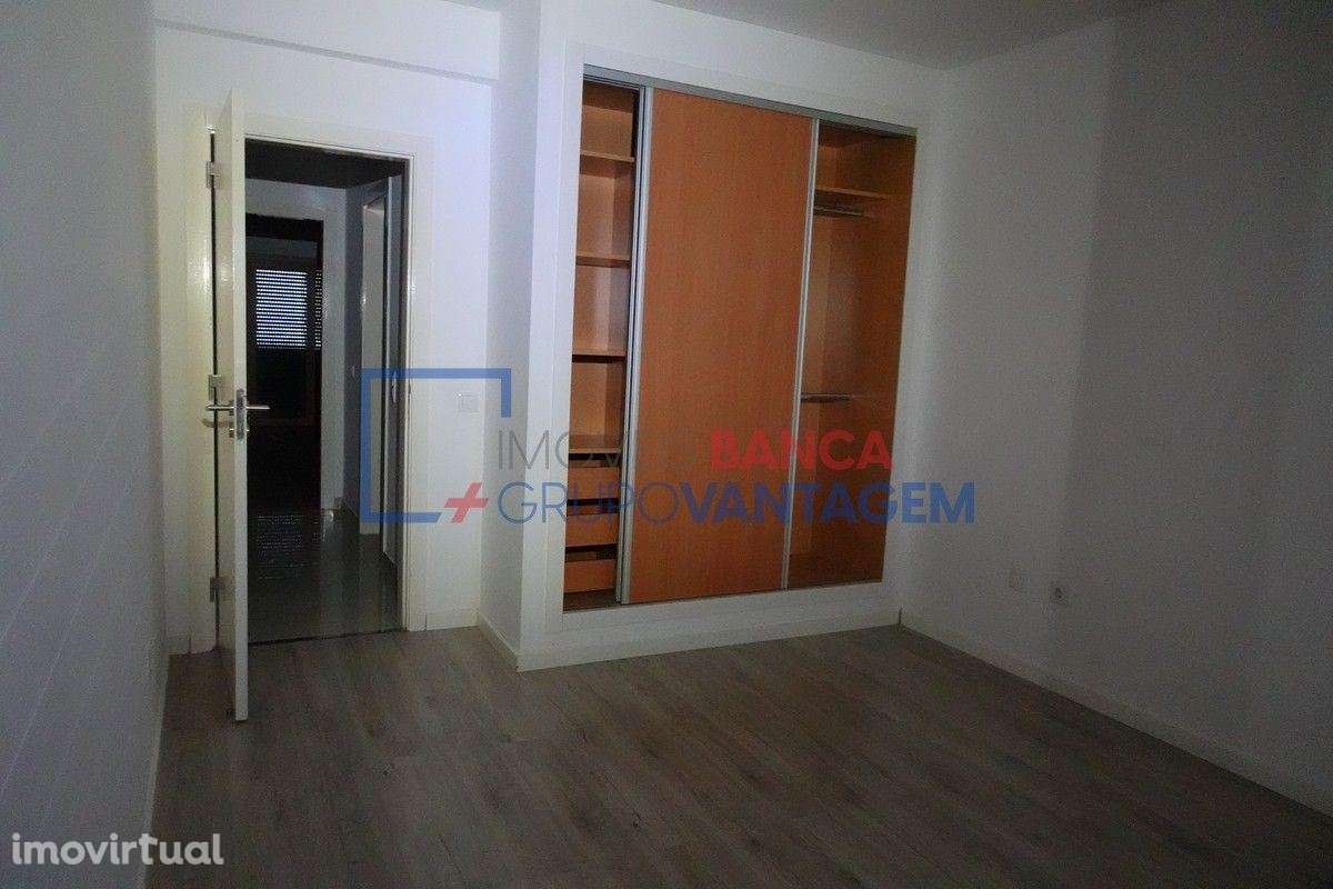 T3 situado no Pinhal Novo - Grande imagem: 5/13
