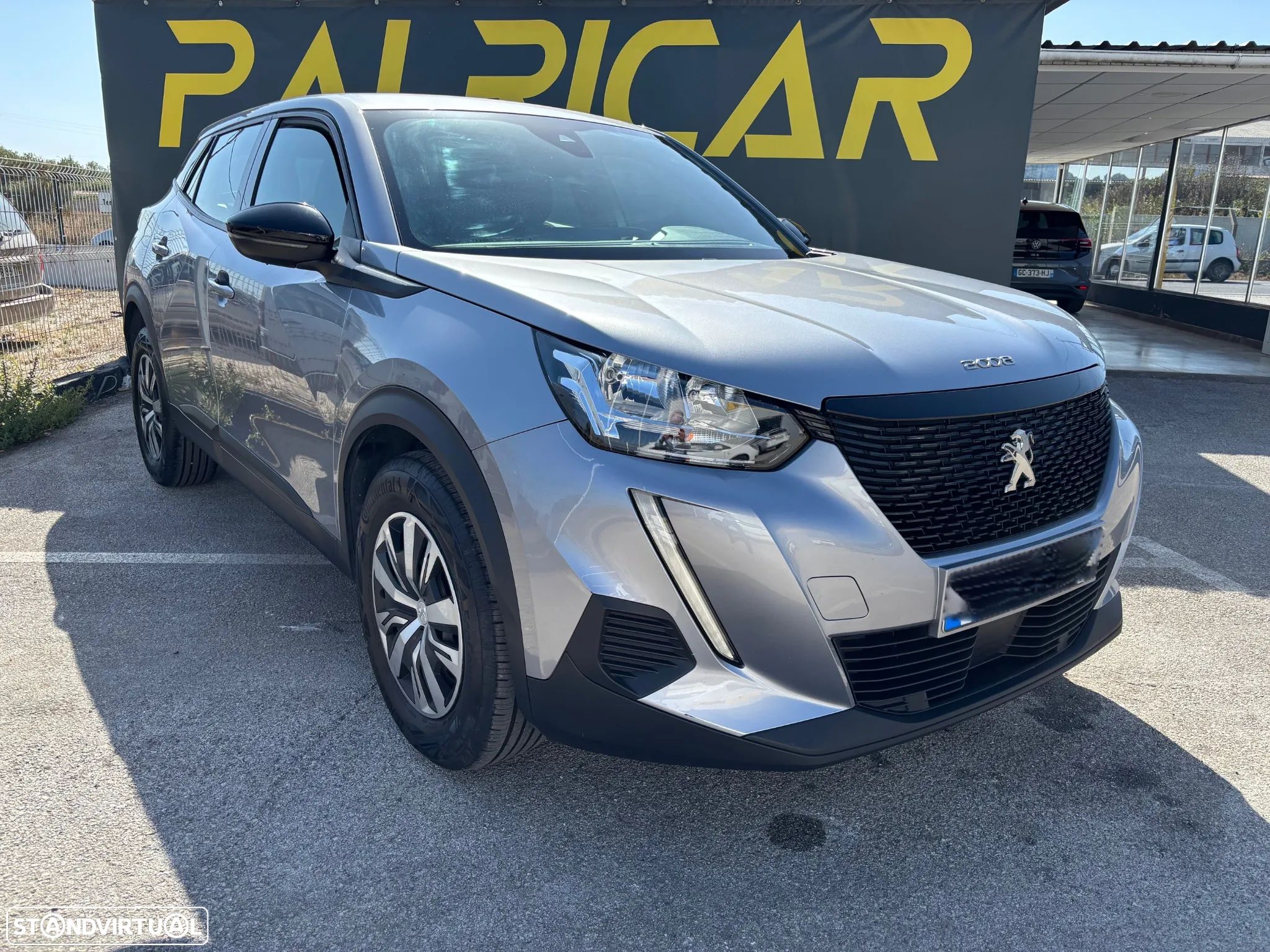 Peugeot 2008 1.2 PureTech Active Pack - 1