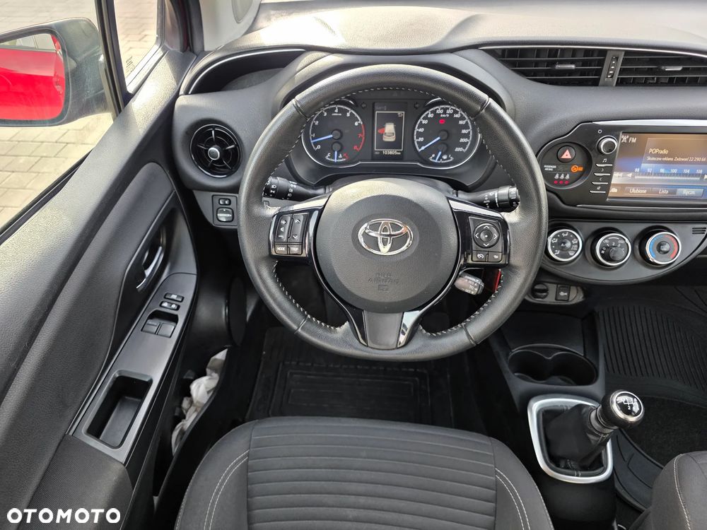 Toyota Yaris 1.5 Premium - 22