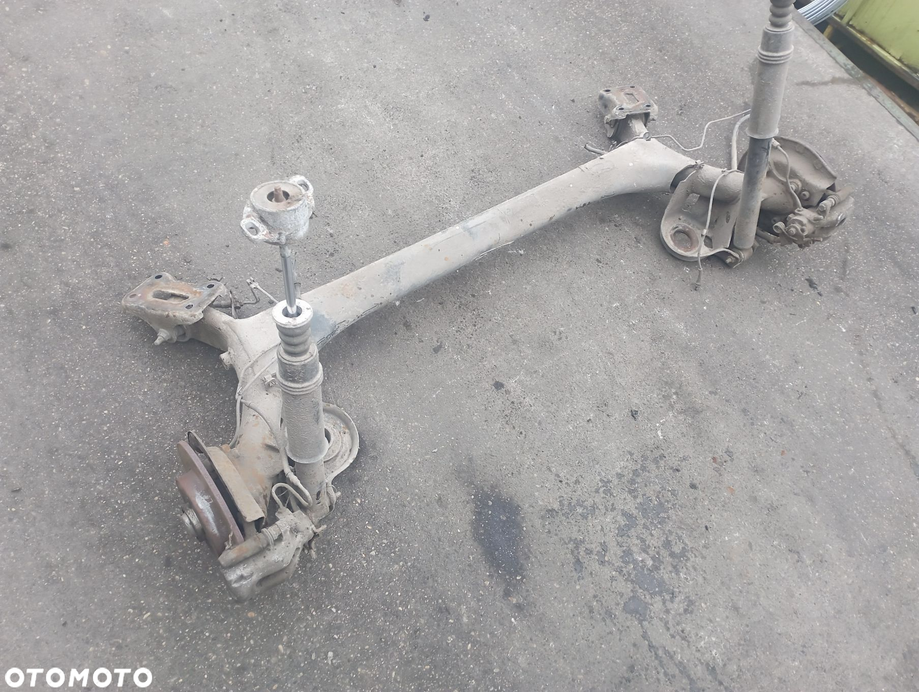 BELKA ZAWIESZENIA TYŁ KOMBI

 PEUGEOT
 307 - 12