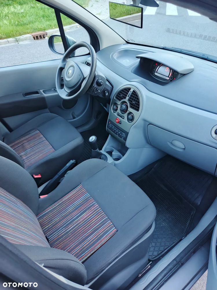 Renault Modus - 13