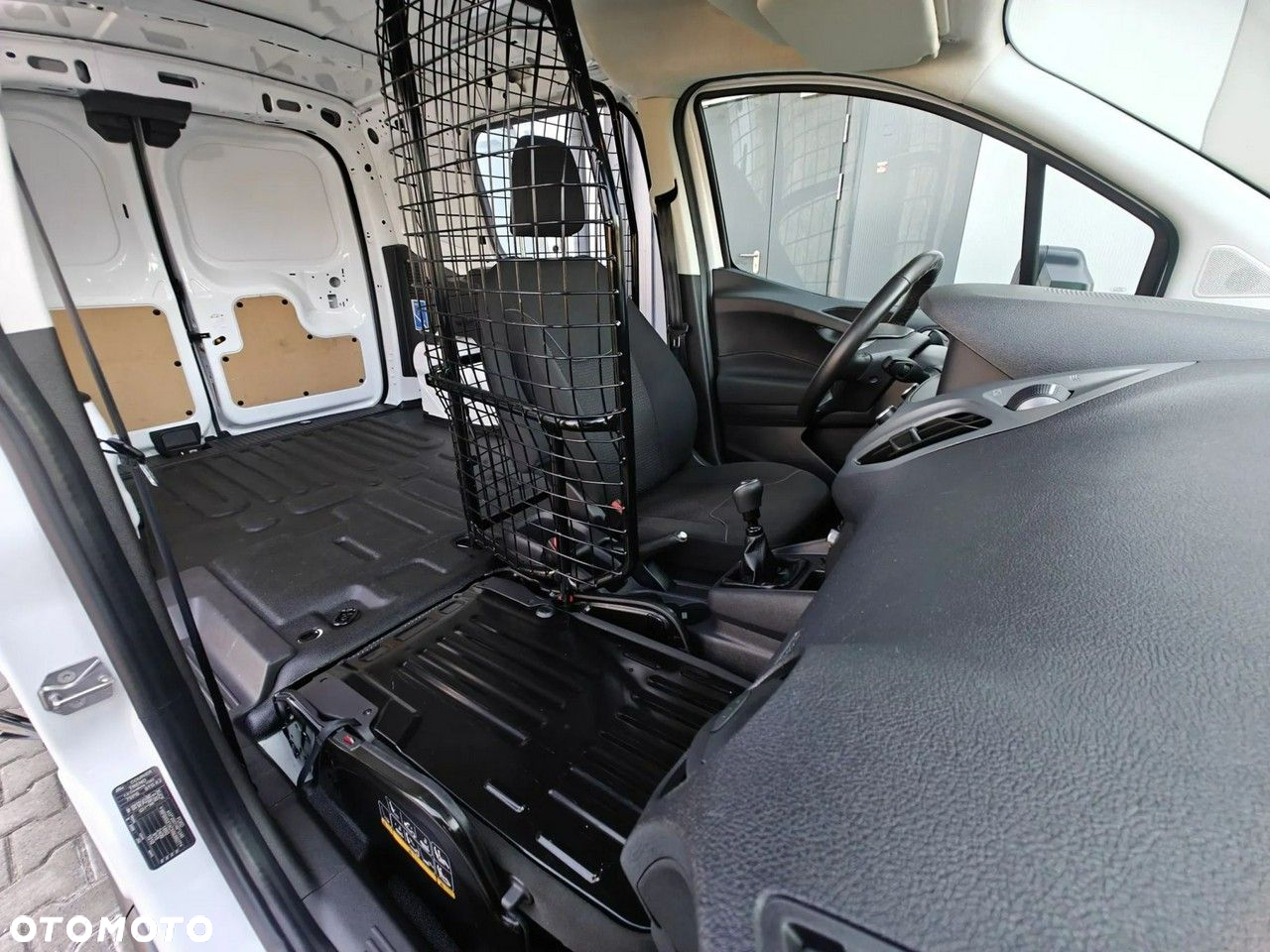 Ford Transit Courier 1.5 TDCi Trend - 13