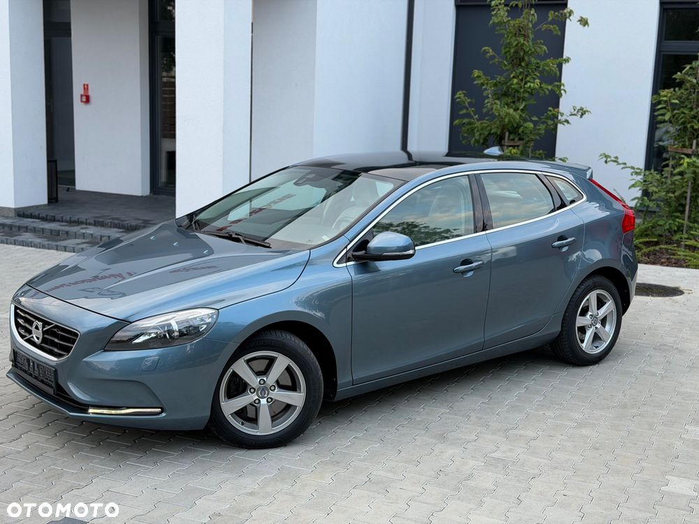 Volvo V40 T5 Geartronic Summum - 3