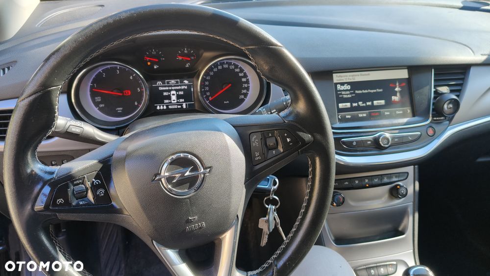 Opel Astra 1.6 CDTI Sport - 15