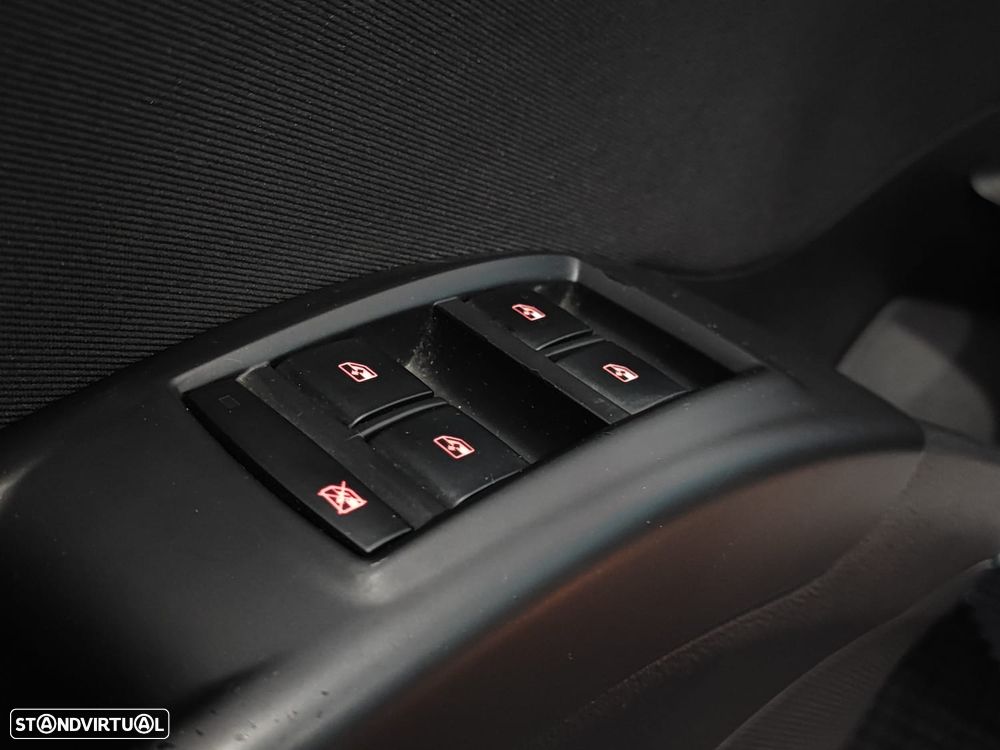 Opel Meriva 1.4 T FlexFuel Cosmo - 23