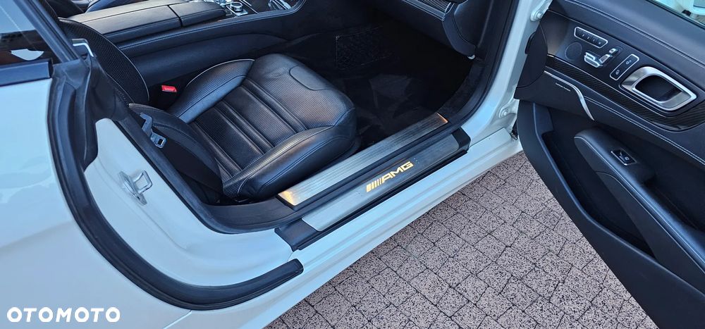 Mercedes-Benz SL 63 AMG AMG Speedshift MCT 7-Gang Sportgetriebe - 12