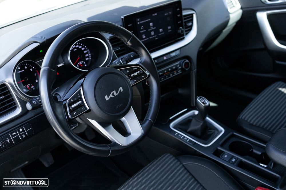 Kia XCeed 1.0 T-GDI Tech - 20