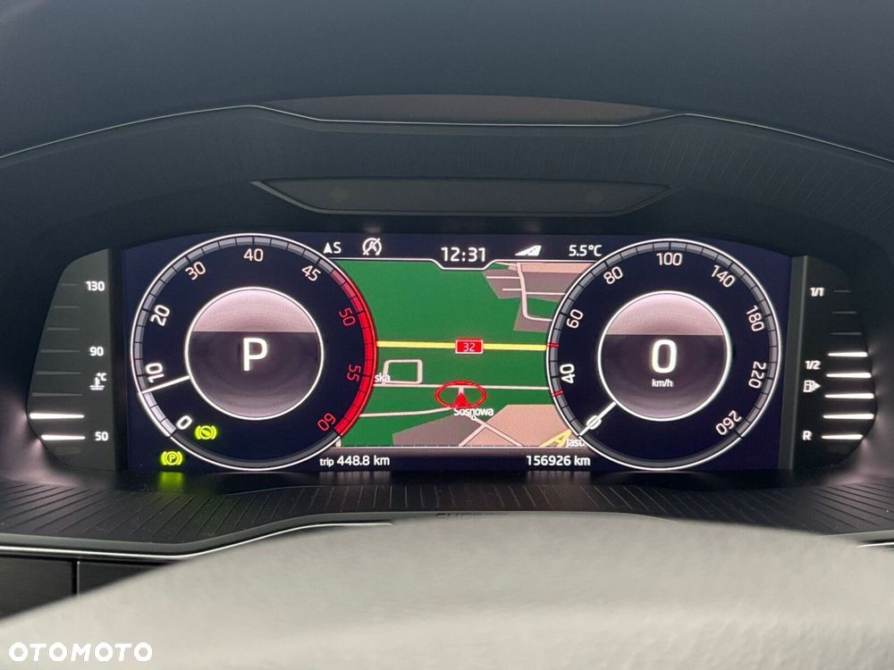 Skoda Superb 2.0 TDI SCR Style DSG - 8