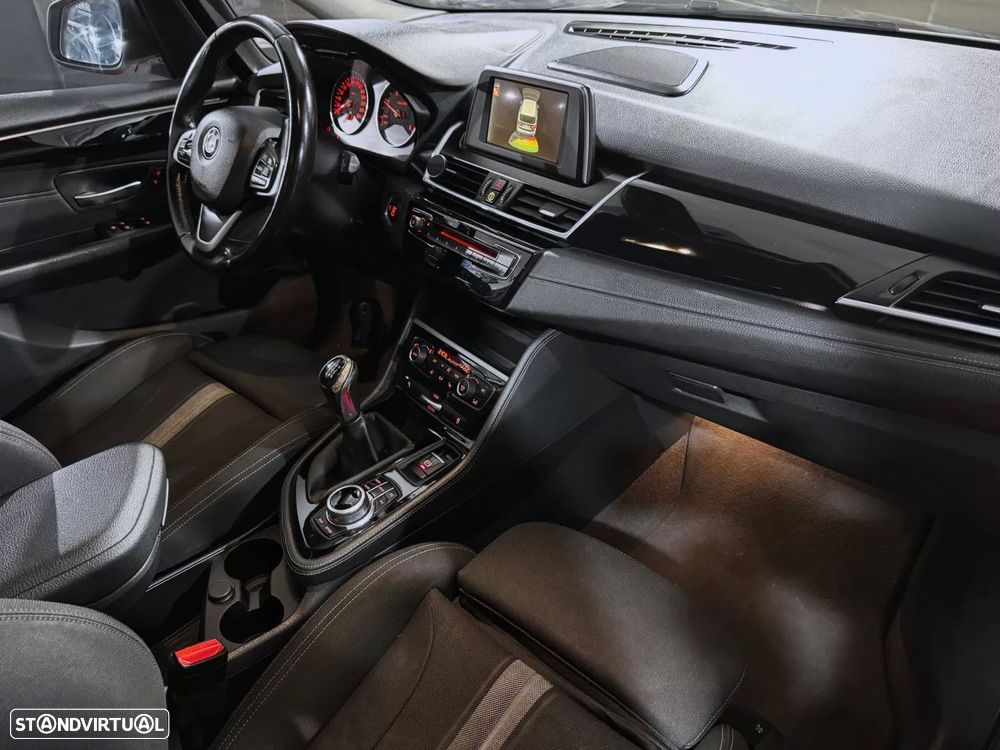 BMW 216 Gran Tourer d Line Sport - 8