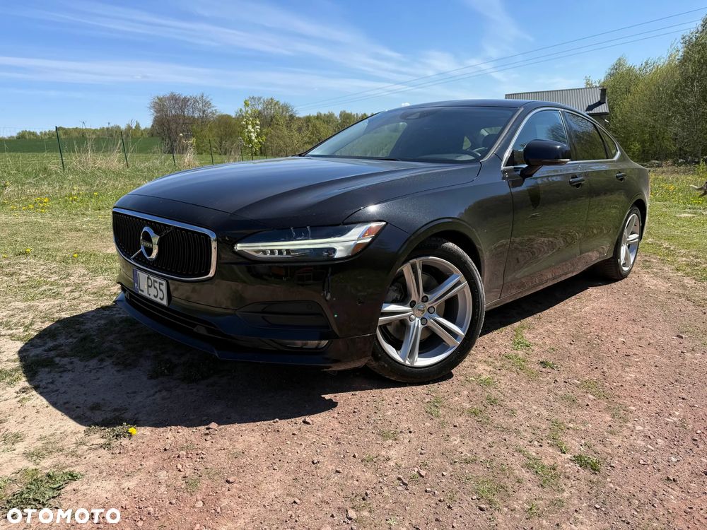Volvo S90 T5 Momentum - 1