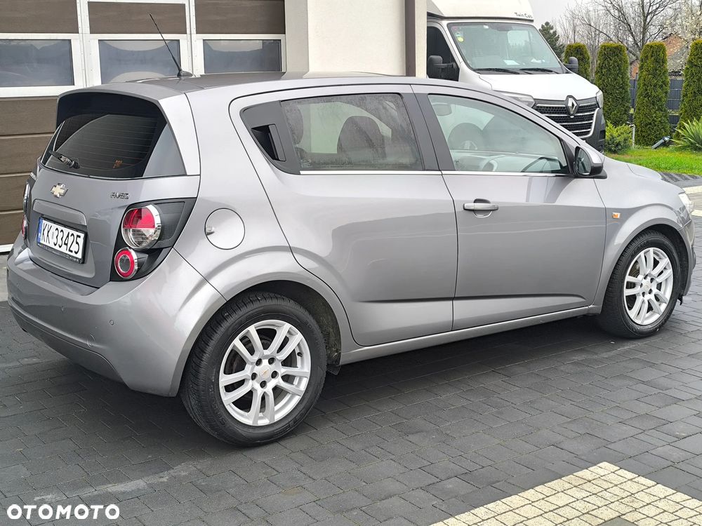 Chevrolet Aveo 1.3 LTZ - 3