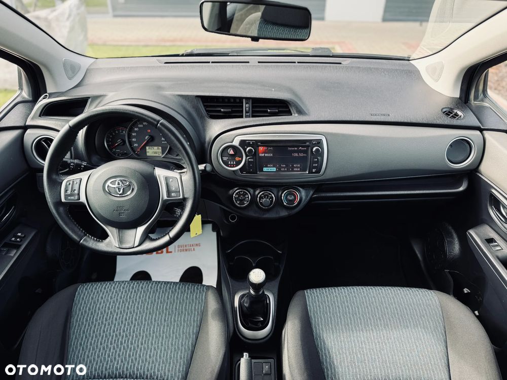 Toyota Yaris 1.33 VVT-i Lounge - 20
