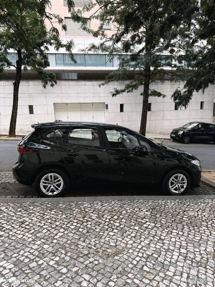 BMW 225xe Active Tourer - 2
