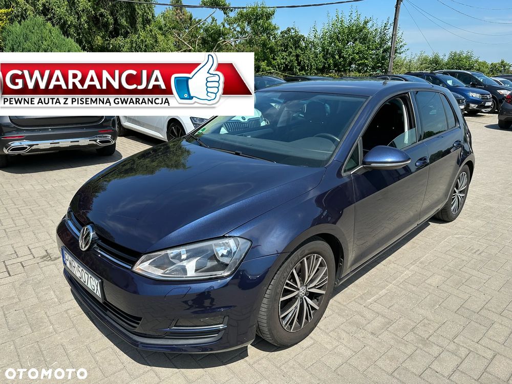 Volkswagen Golf - 1