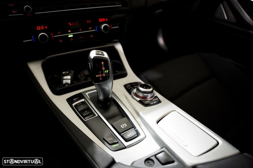 BMW 520 d Pack M Auto - 8