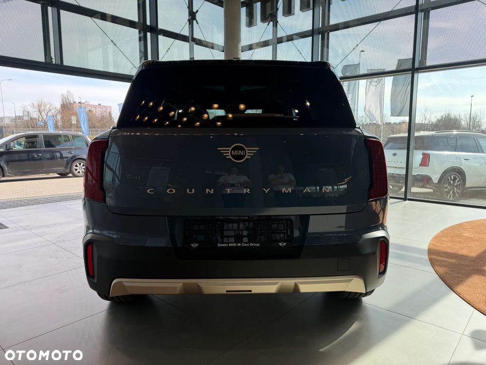 MINI Countryman C Favoured Trim - 7