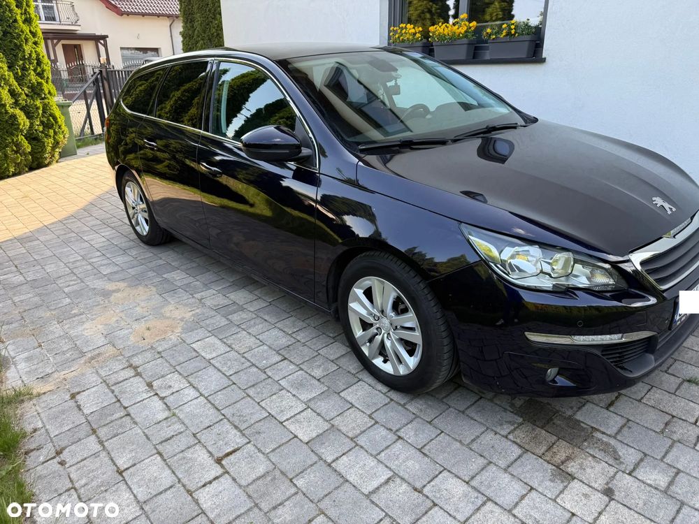 Peugeot 308 1.6 BlueHDi Allure S&S - 4