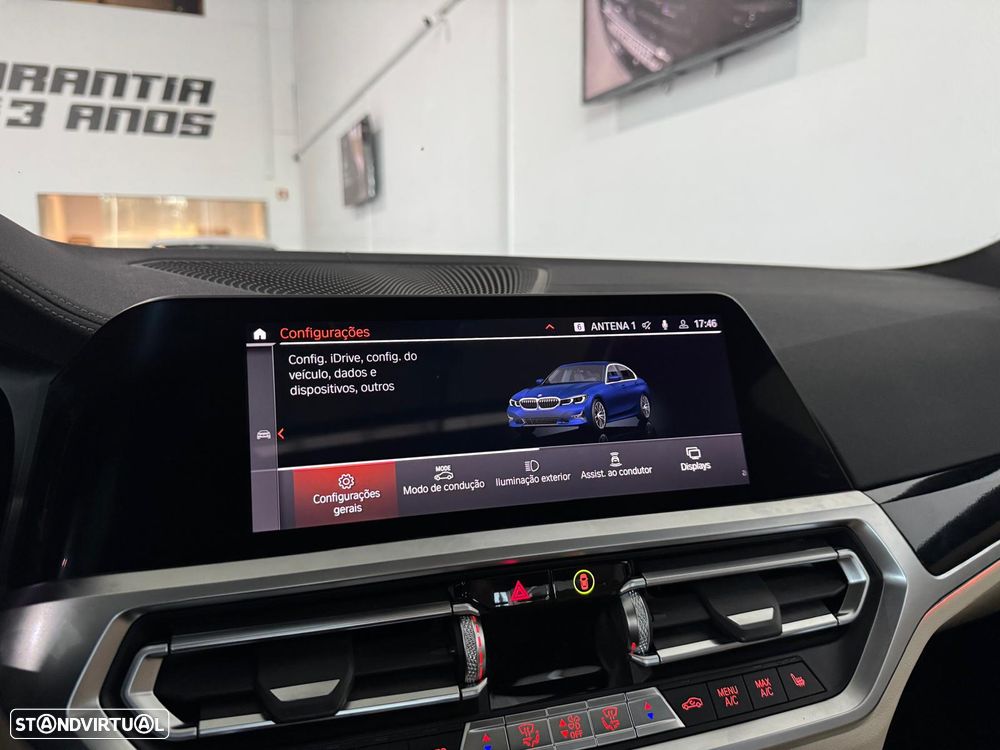 BMW 330 i Pack M Auto - 42