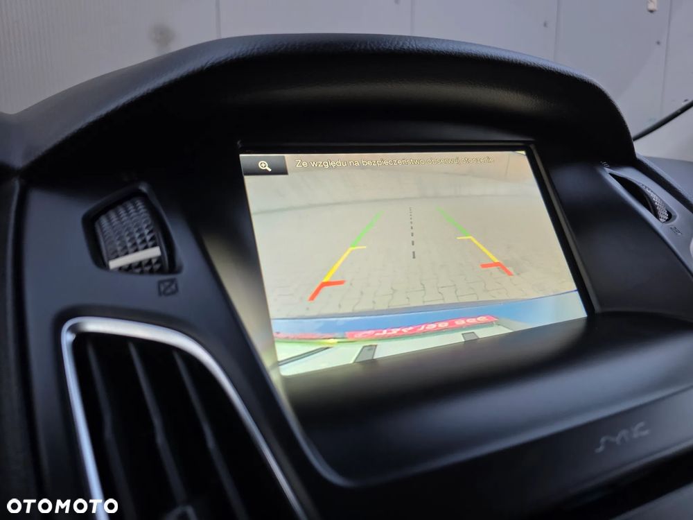 Ford Focus 1.5 TDCi DPF Start-Stopp-System Titanium - 31