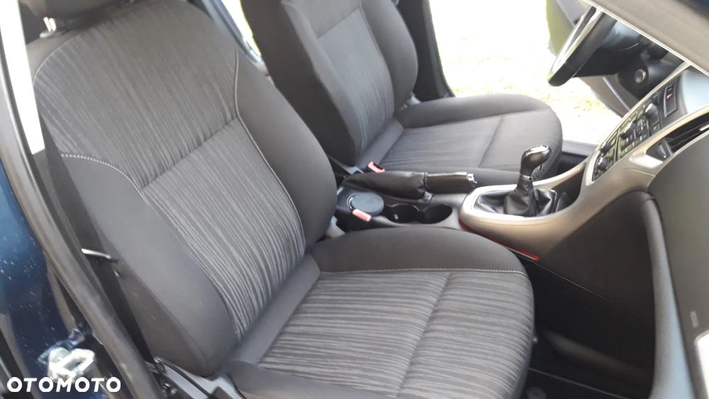 Opel Astra 1.4 Turbo Active - 24