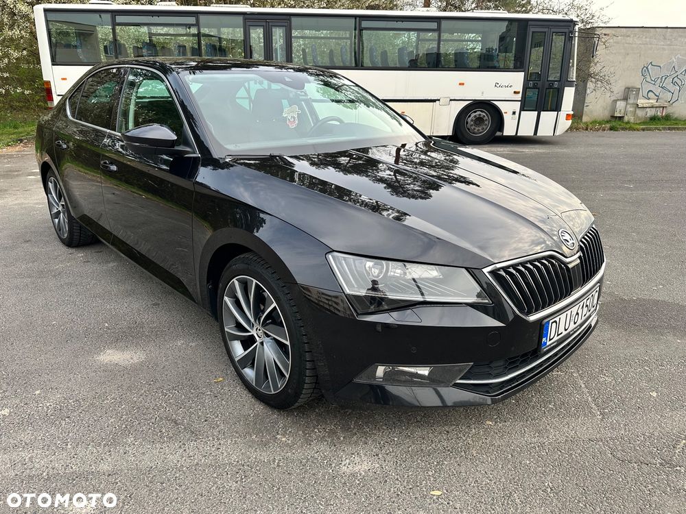 Skoda Superb 2.0 TDI Active DSG - 1