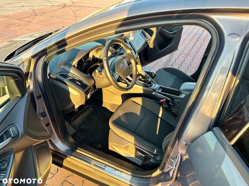 Ford Focus 1.0 EcoBoost SYNC Edition ASS - 12